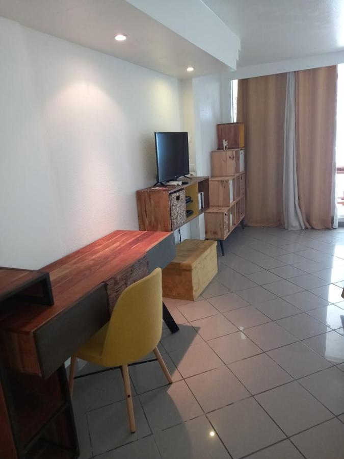 Grand Studio De 41 M², Vue Mer Et Jardin Tropical. Le Gosier  Kültér fotó