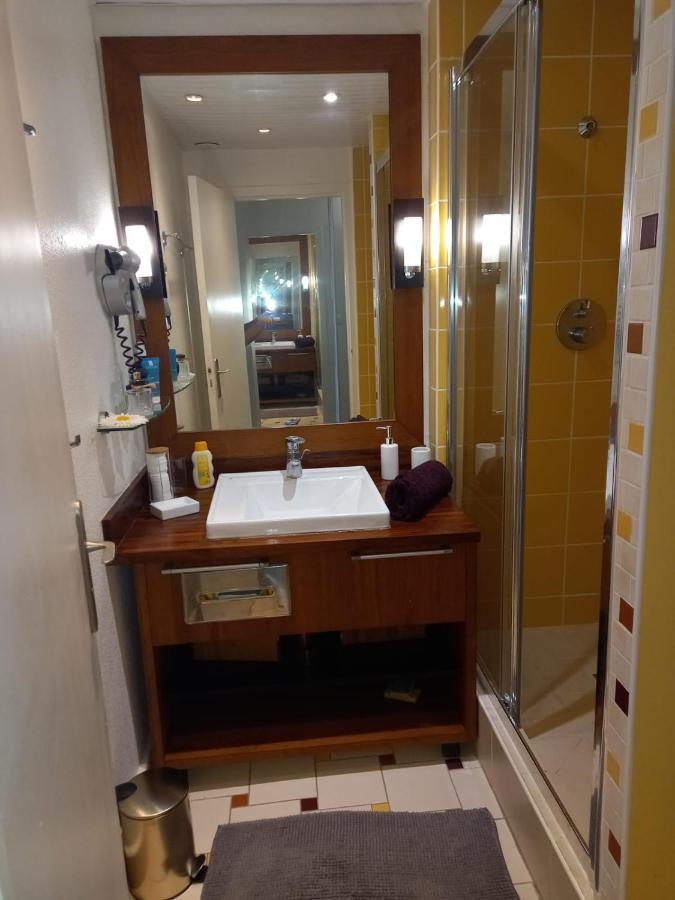 Grand Studio De 41 M², Vue Mer Et Jardin Tropical. Le Gosier  Kültér fotó